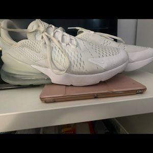 Nike air 270